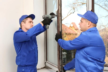 Residential Broken Glass Repair Solutions in Armour Heights